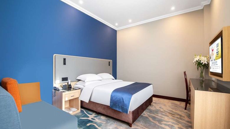 <b>Ramada Linyi North Room</b>. Images powered by <a href="https://iceportal.shijigroup.com/" title="IcePortal" target="_blank">IcePortal</a>.