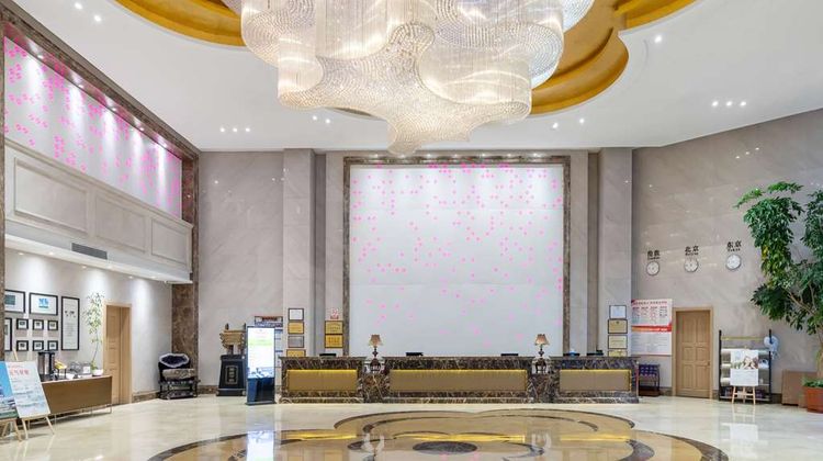 Ramada Linyi North Lobby