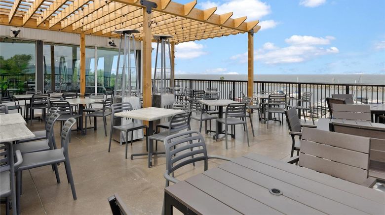 <b>Ramada Jordan/Beacon Harbourside Resort Restaurant</b>. Images powered by <a href="https://iceportal.shijigroup.com/" title="IcePortal" target="_blank">IcePortal</a>.