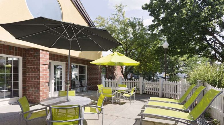 <b>Wyndham Garden Grand Rapids Airport Pool</b>. Images powered by <a href="https://iceportal.shijigroup.com/" title="IcePortal" target="_blank">IcePortal</a>.