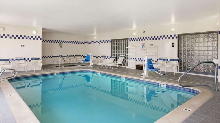 Baymont Inn & Suites Denver West/Fed Ctr Pool