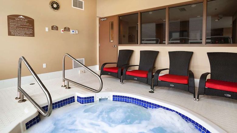 <b>Microtel Inn & Stes Blackfalds/Red Deer Recreation</b>. Images powered by <a href="https://iceportal.shijigroup.com/" title="IcePortal" target="_blank">IcePortal</a>.