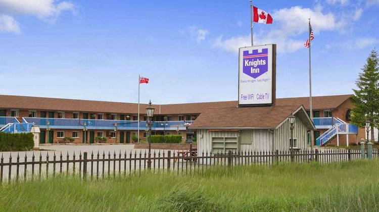Knights Inn Lindsay Exterior