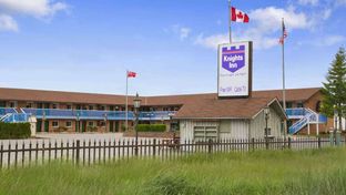 Knights Inn Lindsay