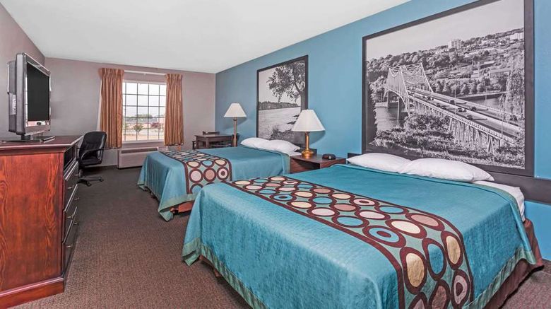 <b>Super 8 Rainsville Room</b>. Images powered by <a href="https://iceportal.shijigroup.com/" title="IcePortal" target="_blank">IcePortal</a>.