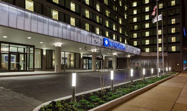 Wyndham Philadelphia Historic District Exterior