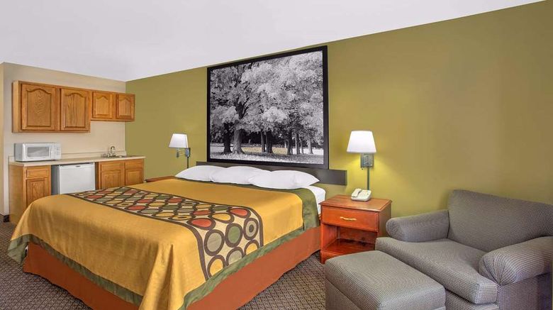 <b>Super 8 Galva Room</b>. Images powered by <a href="https://iceportal.shijigroup.com/" title="IcePortal" target="_blank">IcePortal</a>.