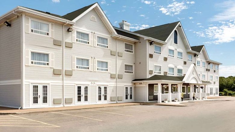 <b>Travelodge Suites New Glasgow Exterior</b>. Images powered by <a href="https://iceportal.shijigroup.com/" title="IcePortal" target="_blank">IcePortal</a>.
