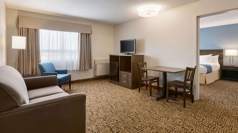<b>Travelodge Suites New Glasgow Suite</b>. Images powered by <a href="https://iceportal.shijigroup.com/" title="IcePortal" target="_blank">IcePortal</a>.