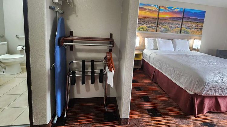 Days Inn Lumberton Room