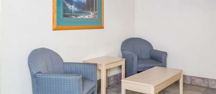 Knights Inn Payson Lobby