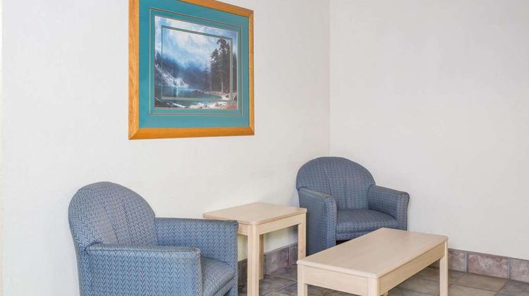 Knights Inn Payson Lobby