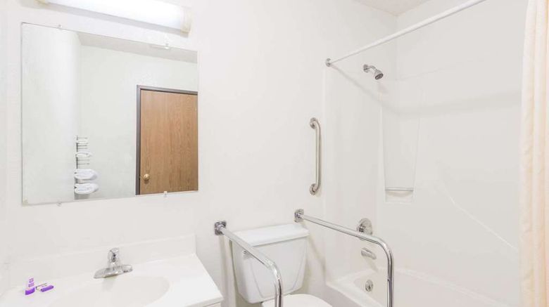 <b>Knights Inn Payson Room</b>. Images powered by <a href="https://iceportal.shijigroup.com/" title="IcePortal" target="_blank">IcePortal</a>.