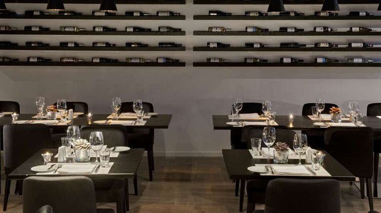 <b>Wyndham Stuttgart Airport Messe Restaurant</b>. Images powered by <a href="https://iceportal.shijigroup.com/" title="IcePortal" target="_blank">IcePortal</a>.