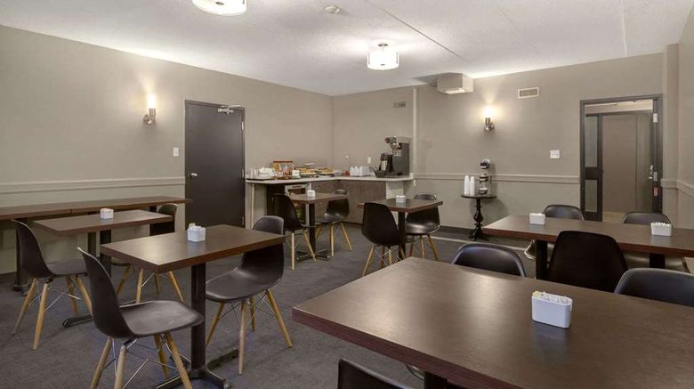 <b>Days Inn Stouffville Restaurant</b>. Images powered by <a href="https://iceportal.shijigroup.com/" title="IcePortal" target="_blank">IcePortal</a>.