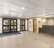 Days Inn Stephenville Lobby
