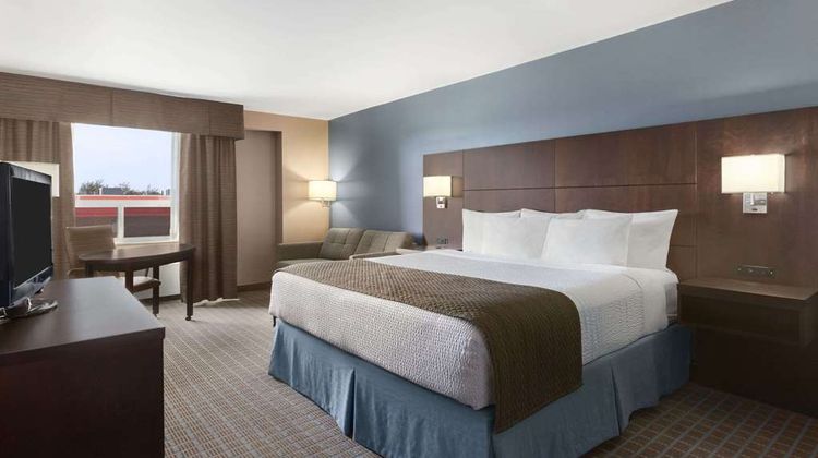 Days Inn Stephenville Suite