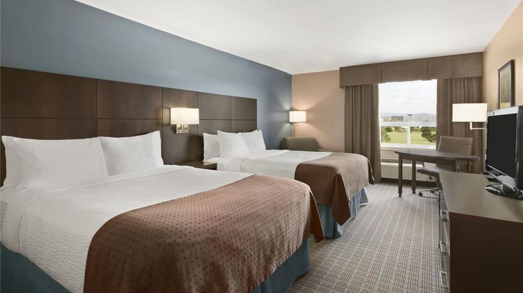 Days Inn Stephenville Room