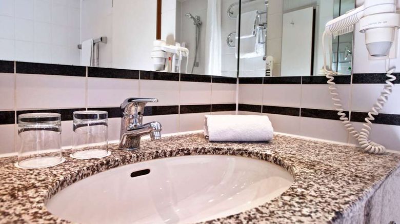 <b>Wyndham Garden Hennigsdorf Berlin Room</b>. Images powered by <a href="https://iceportal.shijigroup.com/" title="IcePortal" target="_blank">IcePortal</a>.