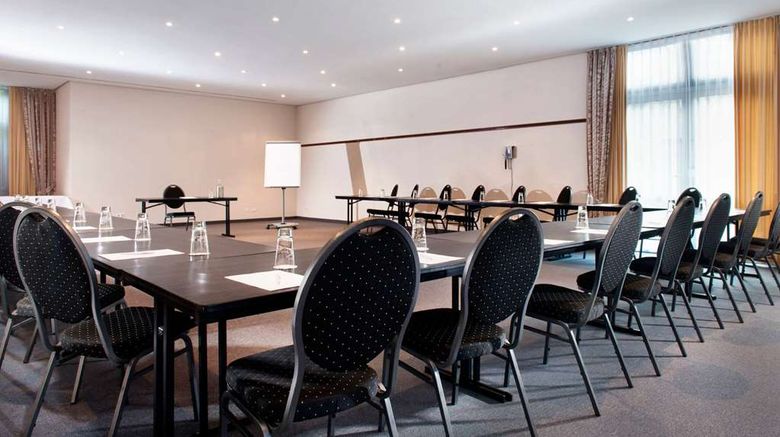 <b>Wyndham Garden Hennigsdorf Berlin Meeting</b>. Images powered by <a href="https://iceportal.shijigroup.com/" title="IcePortal" target="_blank">IcePortal</a>.