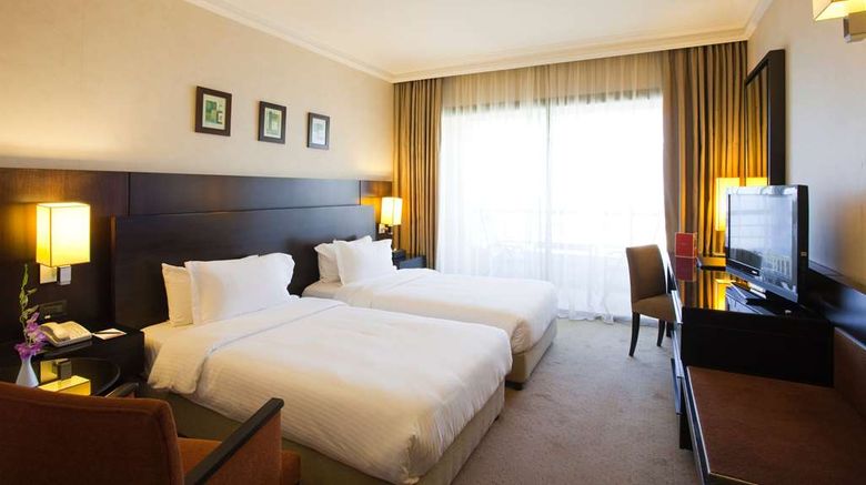 <b>Ramada Plaza Beirut Raouche Room</b>. Images powered by <a href="https://iceportal.shijigroup.com/" title="IcePortal" target="_blank">IcePortal</a>.