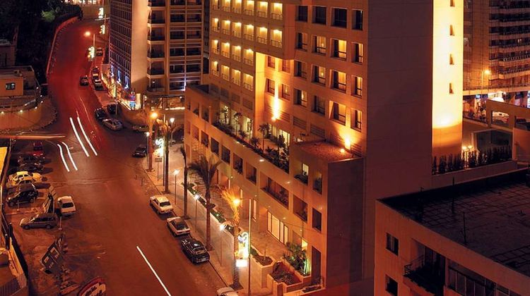 Ramada Plaza Beirut Raouche Exterior