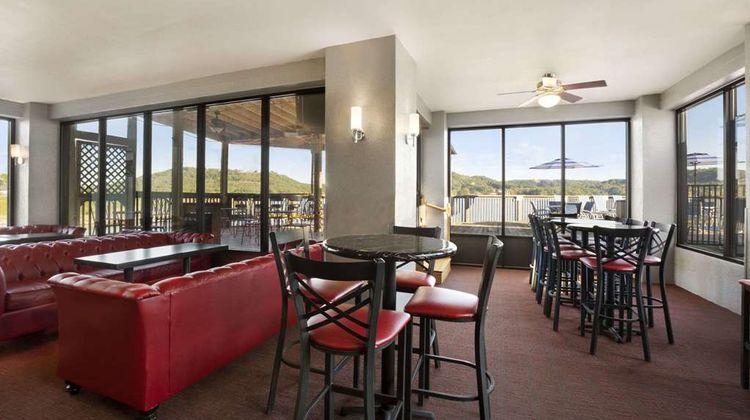 Wyndham Garden Lake Guntersville Restaurant