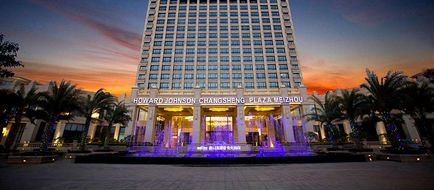 Howard Johnson Changsheng Plaza Exterior
