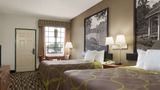 Super 8 Chatsworth/Dalton Room