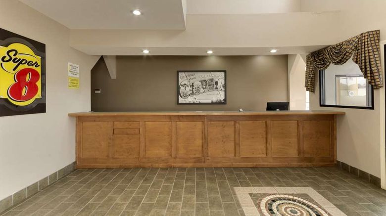 <b>Super 8 Chatsworth/Dalton Lobby</b>. Images powered by <a href="https://iceportal.shijigroup.com/" title="IcePortal" target="_blank">IcePortal</a>.
