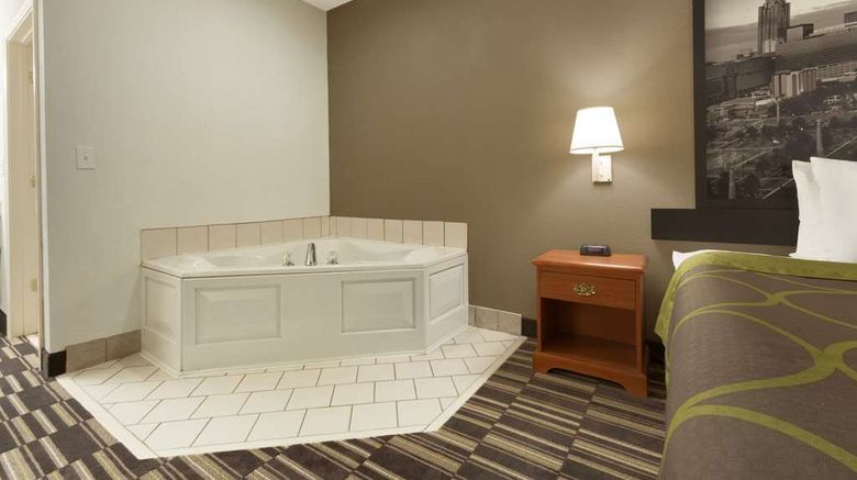 <b>Super 8 Chatsworth/Dalton Suite</b>. Images powered by <a href="https://iceportal.shijigroup.com/" title="IcePortal" target="_blank">IcePortal</a>.