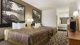 Super 8 Chatsworth/Dalton Room