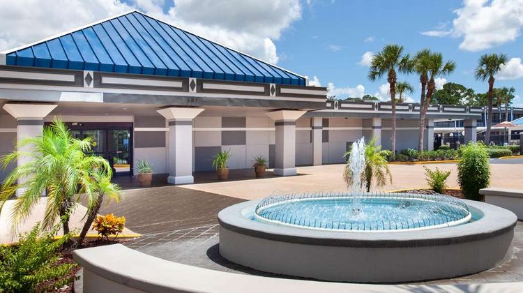 Travelodge Deltona Exterior