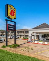 Super 8 Longview/North