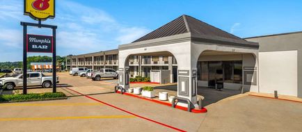 Super 8 Longview/North Exterior