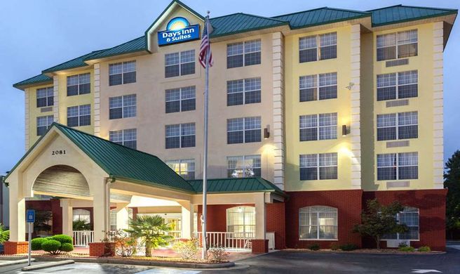 Days Inn & Suites Tucker/Northlake Exterior