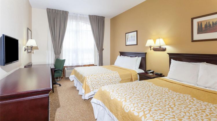 Days Inn & Suites Tucker/Northlake Room