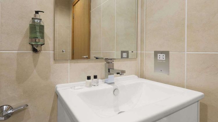Mercure Telford Centre Hotel Room