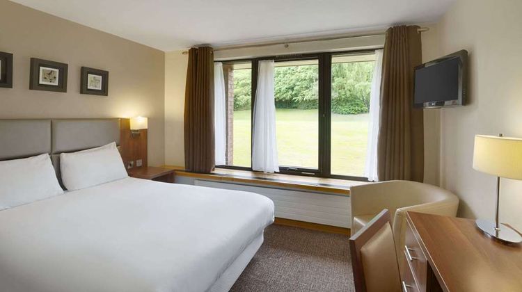 Mercure Telford Centre Hotel Room
