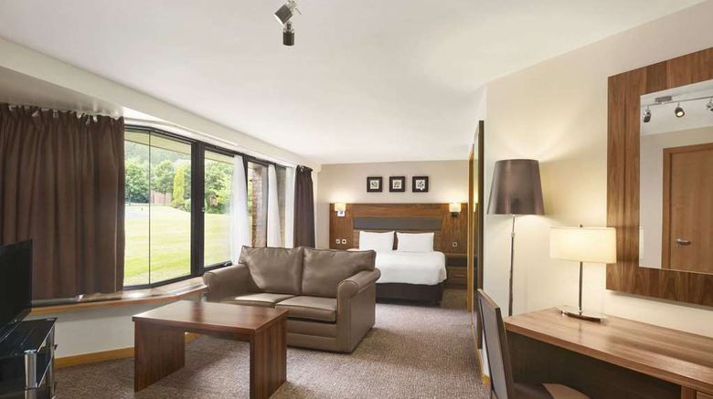 <b>Mercure Telford Centre Hotel Room</b>. Images powered by <a href="https://iceportal.shijigroup.com/" title="IcePortal" target="_blank">IcePortal</a>.