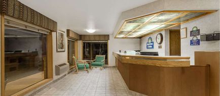 Days Inn & Suites Kanab Lobby