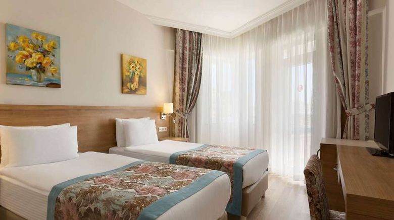 <b>Ramada Resort Lara Room</b>. Images powered by <a href="https://iceportal.shijigroup.com/" title="IcePortal" target="_blank">IcePortal</a>.
