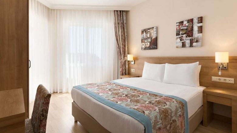 <b>Ramada Resort Lara Suite</b>. Images powered by <a href="https://iceportal.shijigroup.com/" title="IcePortal" target="_blank">IcePortal</a>.