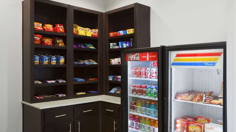 <b>Hawthorn Suites by Wyndham San Angelo Lobby</b>. Images powered by <a href="https://iceportal.shijigroup.com/" title="IcePortal" target="_blank">IcePortal</a>.