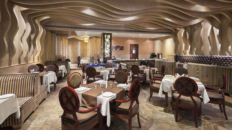 Days Hotel Panipat Restaurant