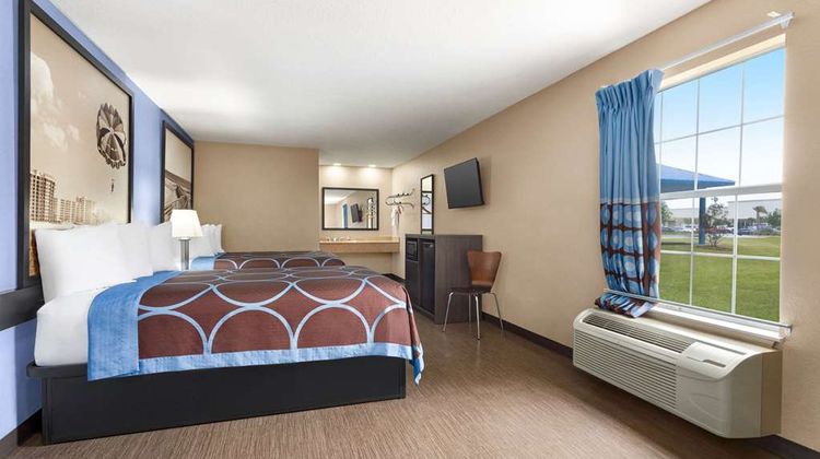 Super 8 Foley Suite