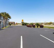 Super 8 Foley Exterior