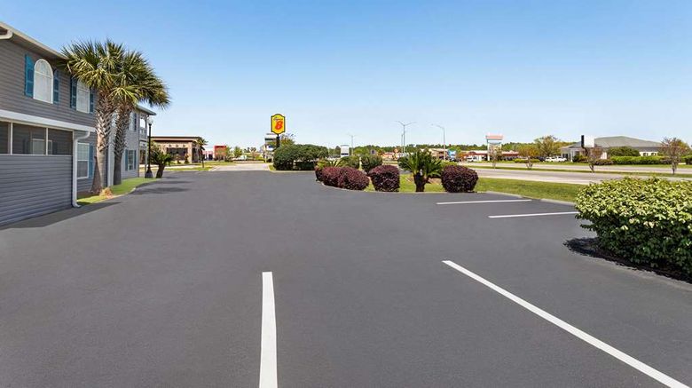 <b>Super 8 Foley Exterior</b>. Images powered by <a href="https://iceportal.shijigroup.com/" title="IcePortal" target="_blank">IcePortal</a>.