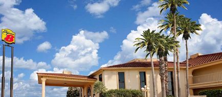Super 8 Corpus Christi Northwest Exterior