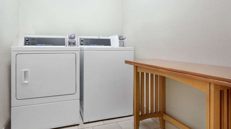Baymont Inn & Suites Waterloo Health